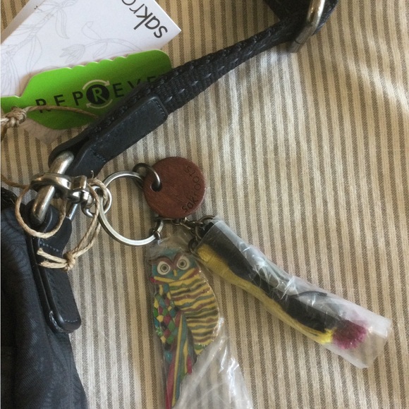 NWT Sakroots by The Sak "New Adventure" Hobo style bag - Picture 4 of 7